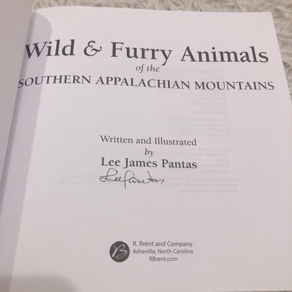 Wild & Furry Animals of the Appalachian Mountains Book Autographed Lee Pantas - Picture 3 of 10